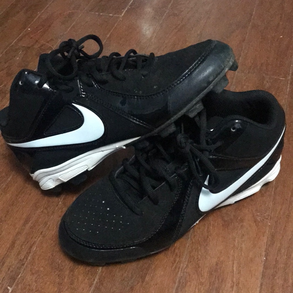 Nike MVP Keystone youth baseball cleats